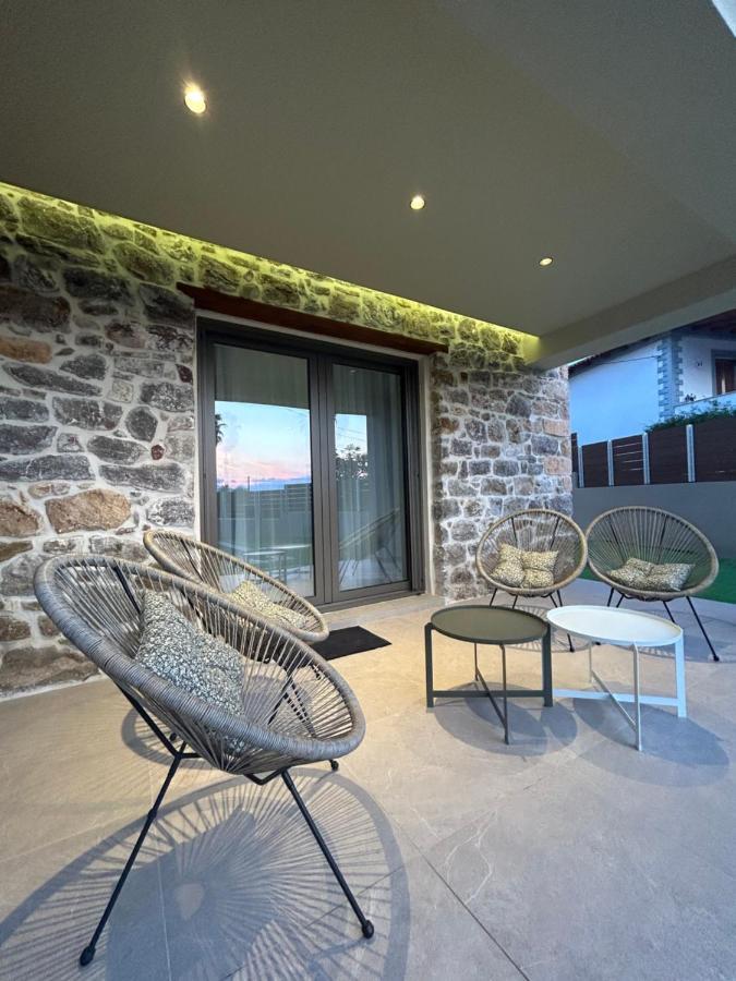 Piedra Luxury Apartments Nafplio Exterior photo